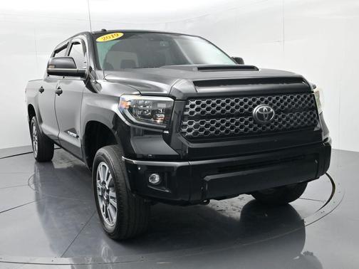 2019 Toyota Tundra SR5