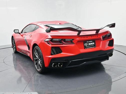 2024 Chevrolet Corvette Stingray w/2LT