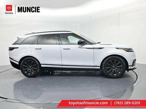 Fuji White 2019 Land Rover Range Rover 3.0L V6 Supercharged