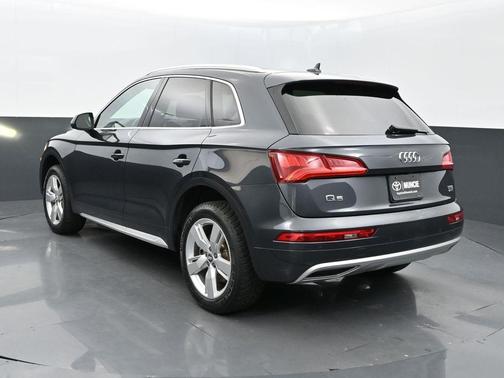 2018 Audi Q5 2.0T Prestige