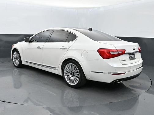 2015 Kia Cadenza Premium