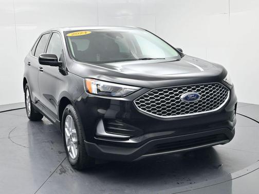 Black Metallic 2024 Ford Edge SEL