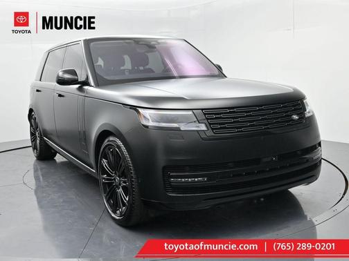 2023 Land Rover Range Rover P530 SE