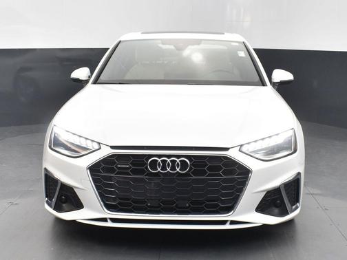 2023 Audi A4 45 S line Premium Plus