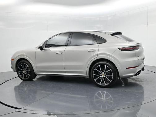 2020 Porsche Cayenne S