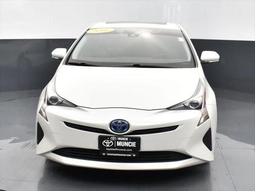 2016 Toyota Prius Three
