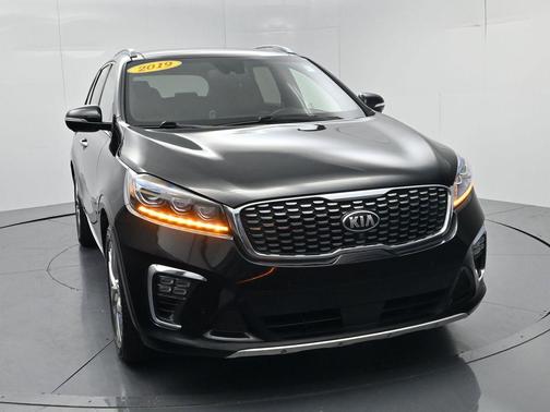 Ebony Black 2019 Kia Sorento SX
