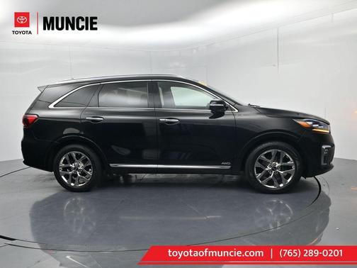 Ebony Black 2019 Kia Sorento SX