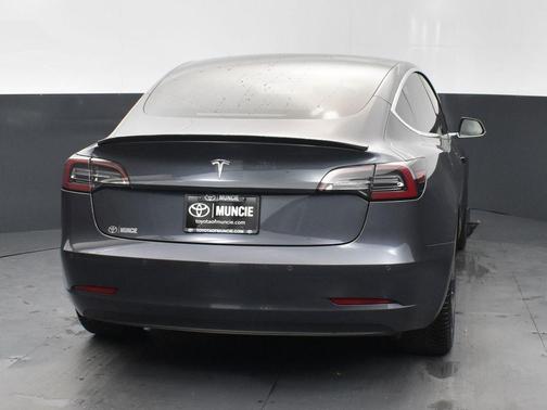 2018 Tesla Model 3 Mid Range