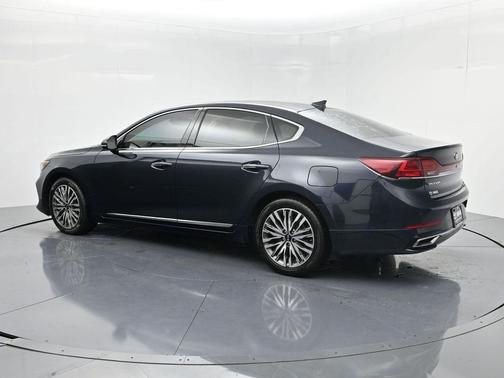 2020 Kia Cadenza Technology