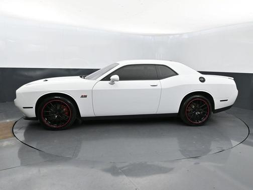 2017 Dodge Challenger R/T