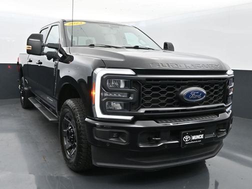 2023 Ford F-350 Lariat Super Duty