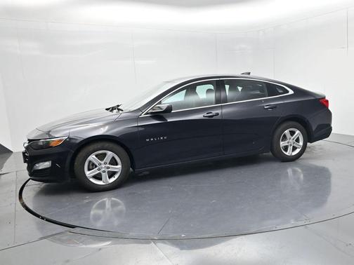 Dark Ash Metallic 2023 Chevrolet Malibu FWD 1LT