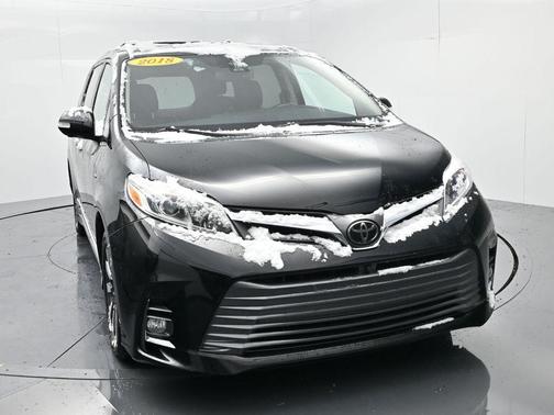 2018 Toyota Sienna Limited Premium