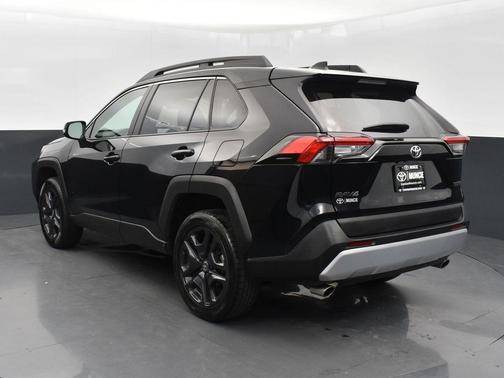2023 Toyota RAV4 Adventure