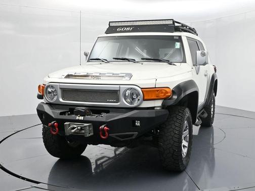 2014 Toyota FJ Cruiser Base