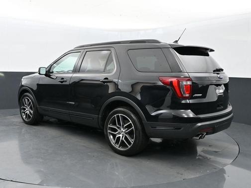 2019 Ford Explorer sport