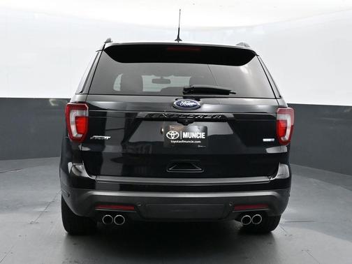2019 Ford Explorer sport