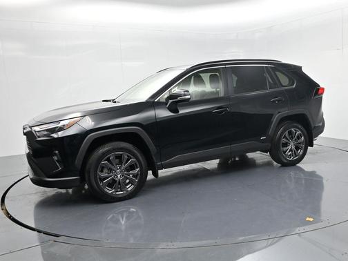 2022 Toyota RAV4 Hybrid XLE Premium