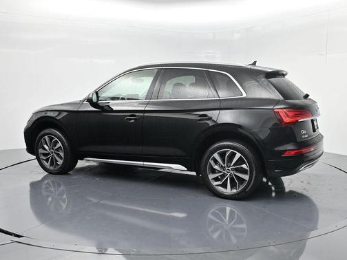 2021 Audi Q5 45 Premium Plus