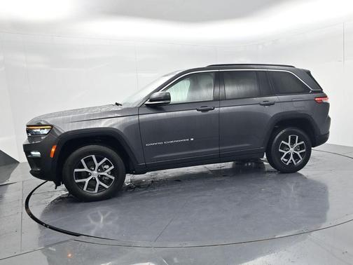 Baltic Gray Metallic Clearcoat 2024 Jeep Grand Cherokee Limited