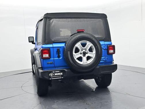 Hydro Blue Pearlcoat 2022 Jeep Wrangler Unlimited Sport