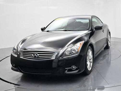 2014 INFINITI Q60 Base