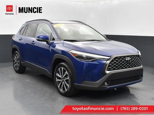 2024 Toyota Corolla Cross XLE