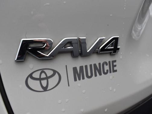 2022 Toyota RAV4 Hybrid Limited