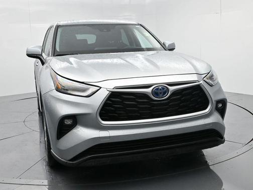2023 Toyota Highlander Hybrid LE