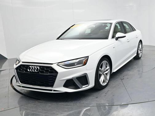 2023 Audi A4 45 S line Premium Plus