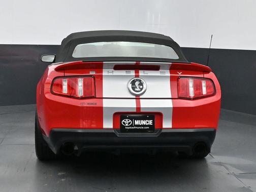 2010 Ford Shelby GT500 Base