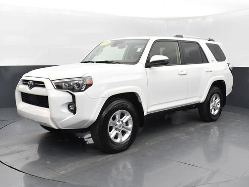 2024 Toyota 4Runner SR5