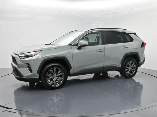 2022 Toyota RAV4 Hybrid XLE Premium