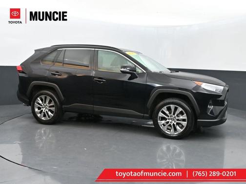 2020 Toyota RAV4 XLE Premium