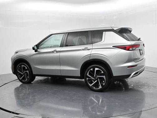 2024 Mitsubishi Outlander SE 2.5 2WD