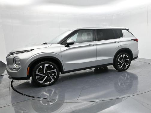 2024 Mitsubishi Outlander SE 2.5 2WD