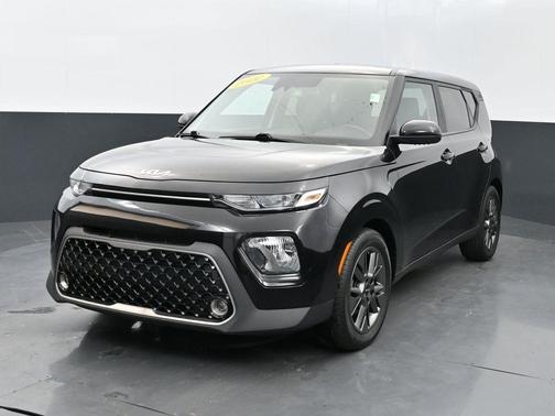 2022 Kia Soul EX