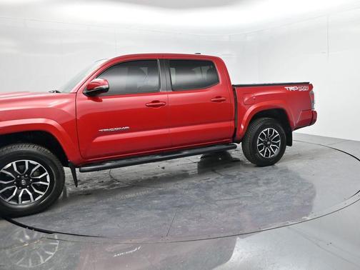 2020 Toyota Tacoma TRD Sport