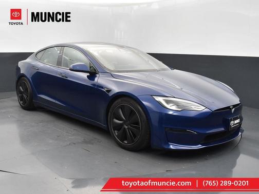 2022 Tesla Model S Base