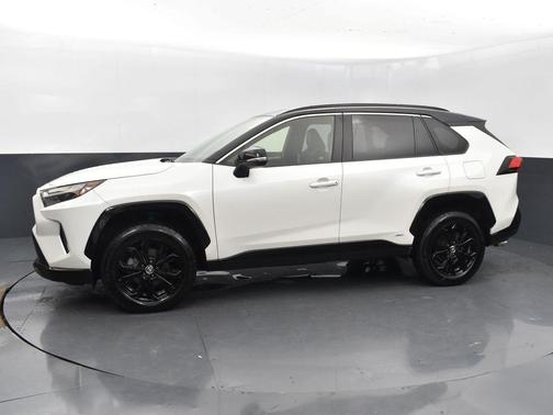 2022 Toyota RAV4 Hybrid XSE