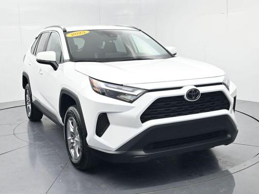 Ice Cap 2025 Toyota RAV4 XLE