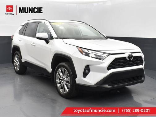 2025 Toyota RAV4 XLE Premium