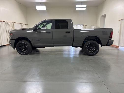 Ceramic Gray Clearcoat 2026 RAM 2500 Big Horn