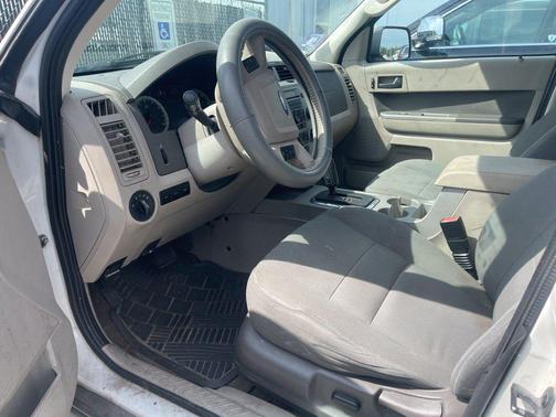 White Suede Clearcoat 2009 Ford Escape XLT