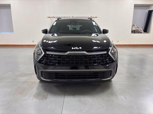 Ebony Black 2024 Kia Sportage X-Line