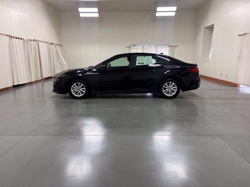 Midnight Black Metallic 2025 Toyota Camry LE