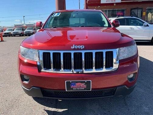 Photo 3 of 19 of 2013 Jeep Grand Cherokee Laredo
