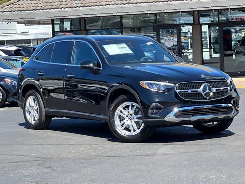2025 Mercedes-Benz GLC 300 4MATIC