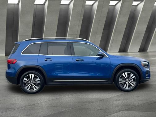 2025 Mercedes-Benz GLB 250 Base